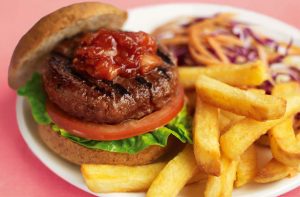 Slimming-Worlds-burger-and-chips