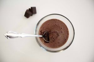 Mousse al cioccolato proteica e low carb