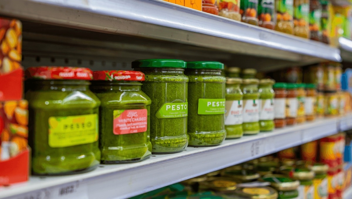Pesto supermercato: 3 prodotti promossi, Altroconsumo svela la migliore alternativa