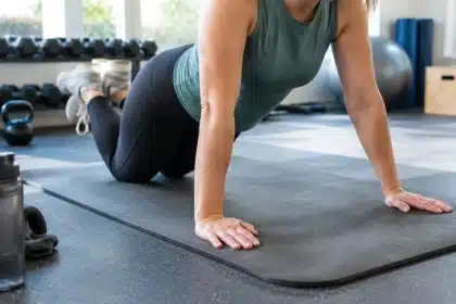 Flessioni a W: nuova ricerca suggerisce vantaggi per le donne